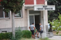 Пълен бус с нелегални задържаха в Симеоновград