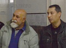 Оставиха в ареста двама телефонни измамници