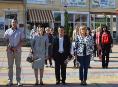 Хиляда знаменца с националния трибагреник раздадоха в Тополовград на 22 септември