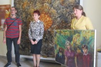 Деница Сачева дари картина на финала на кампанията си