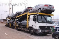 Арестуваха българин, превозващ  издирвани коли