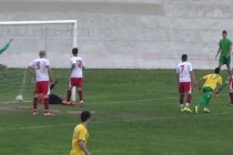 „Асеновец“ отнесе 2 гола, а охранител пострада