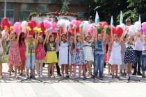 Деца поведоха шествието за 24 май в Любимец