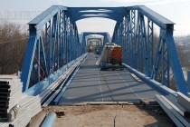 Ремонтът на  железния мост ще се забави