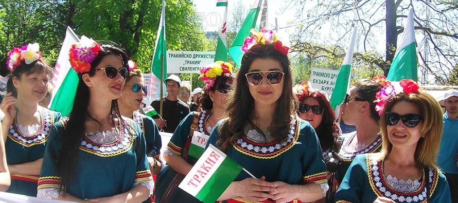 Тракийци от Харманли поискаха справедливост с шествие в столицата