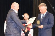 Връчиха отличията на 9-те нови Почетни граждани на Тополовград
