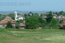 Масирано присъствие на 4 служби в един ден в село Радовец