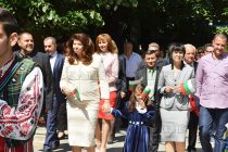 Вицепрезидентът Йотова бе гост за Деня на Тополовград