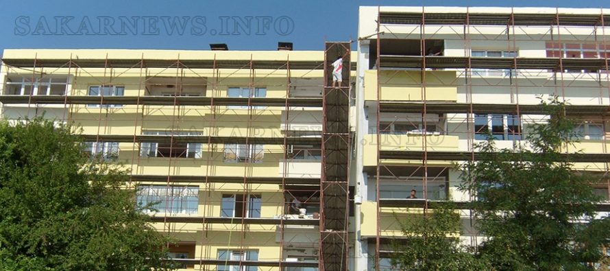 Започнаха да санират и втори блок в Тополовград