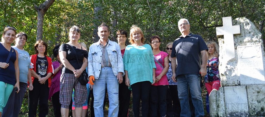 Близо 200 души участваха в акцията  по почистването в Тополовград