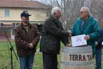 Съсед взе наградата на най-добрият винар в Харманли