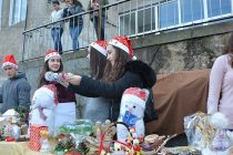 Тополовградски ученици събират средства за лечение на бебе