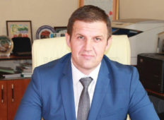 Областният управител Станислав Дечев организира приемни