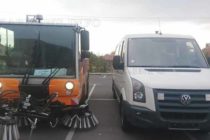 Мотометачна машина чисти улиците в Любимец