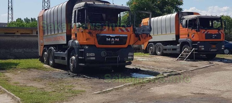Горяха три сметосъбиращи камиона на община Свиленград