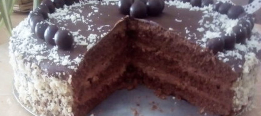 Шоколадово- сметанова торта