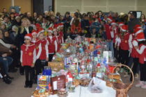 „Коледна трапеза“ в Тополовград събра над 3 хиляди лева