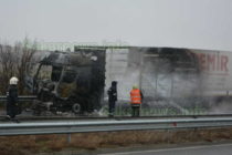 Камион изгоря на магистрала „Марица“ между Любимец и Харманли