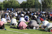 За Рамазан Байрам мюсюлманите  се молиха на открито