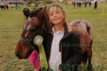Денислава с понито Джако дебютира успешно на конно състезание
