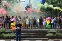 В Тополовград изпратиха абитуриентите с тържество