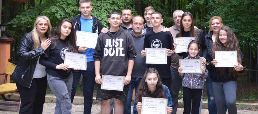 Младежки рок групи от Свиленград – на музикален лагер край Сливен