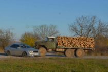 Близо 190 000 кубика дърва, на 25 000 домакинства доставиха от ЮИДП – Сливен