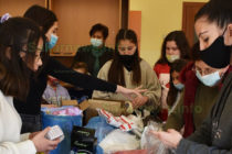 Ученици от Ивайловград събират помощи за Украйна