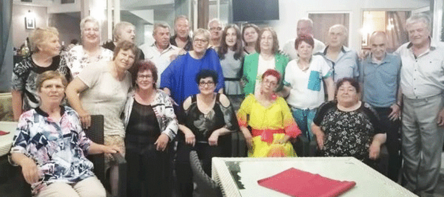 Вълнуващи срещи на бивши съученици в Тополовград