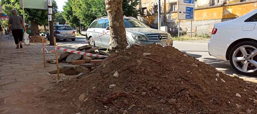 В Тополовград подменят водопровод на част от ул. “България”
