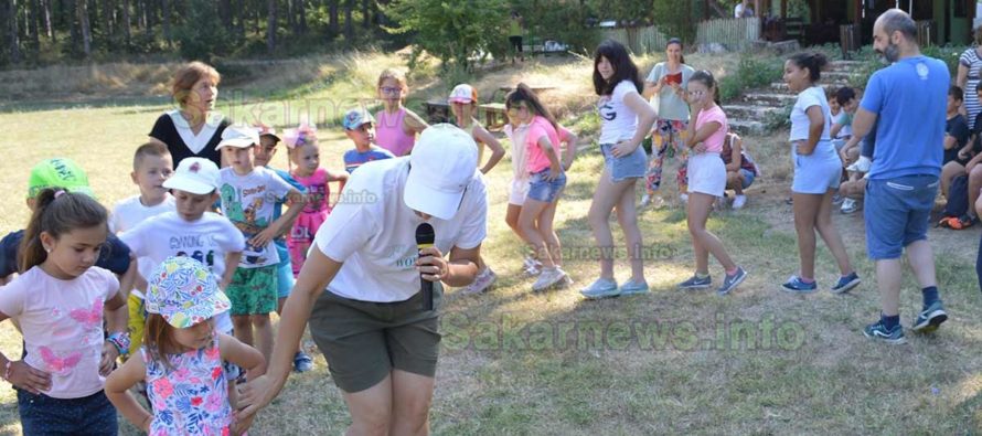 Деца се забавляваха на Корията край Тополовград /обновена/