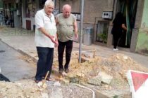 Подмяната на водопровода по ул. „България“ се забавя заради документация