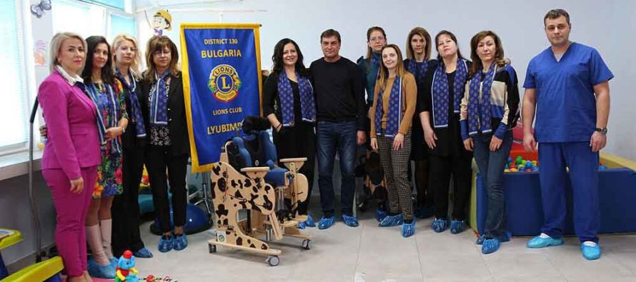 От „Лайънс клуб Любимец“ дариха оборудване за деца с увреждания