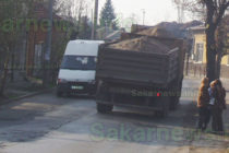 Превоз на земни маси с камион предвиждат в Свиленград