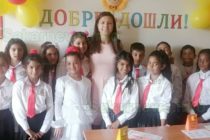„Децата трябва да визуализират това, което учат,“ казва учителката Стефка Димитрова