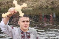 Иван Милев извади кръста на Йордановден в Харманли