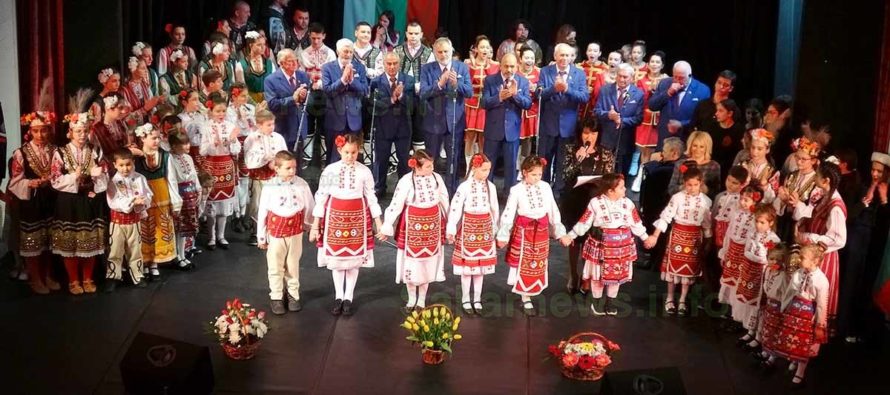Забележителен концерт за Националния празник в Тополовград