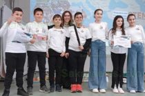 Ученици от Харманли спечелиха състезание по роботика, предстои им представяне в Атина